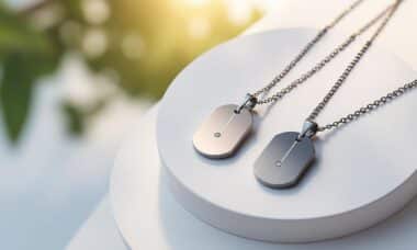 découvrez pourquoi les pendentifs minimalistes séduisent de plus en plus : élégants, discrets et faciles à porter, ces bijoux tendance subliment votre style en toute simplicité.