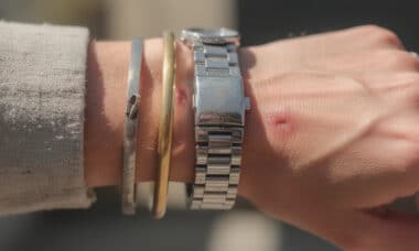 découvrez quels métaux éviter pour prévenir les irritations et préserver la santé de votre peau sensible grâce à nos conseils experts.